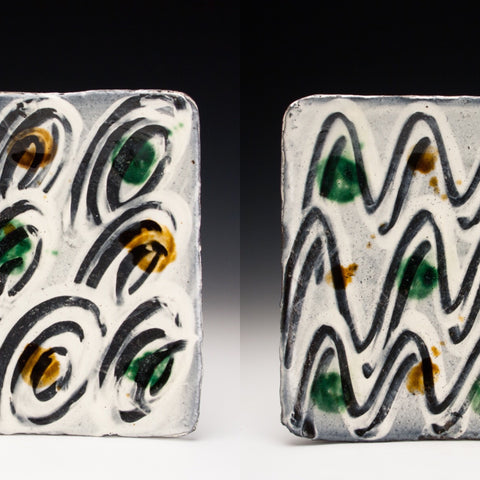Set of 2 Square Plates
