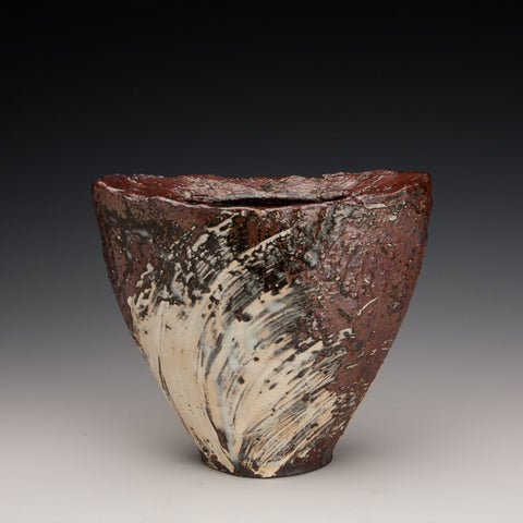 Hakame Shield Vase