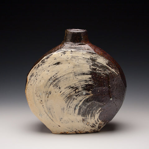 Hakame Bottle